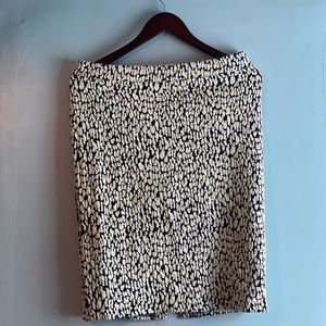 Michael Kors Pencil Skirt 
Navy Blue and White with Exposed gold Zipper. -5M